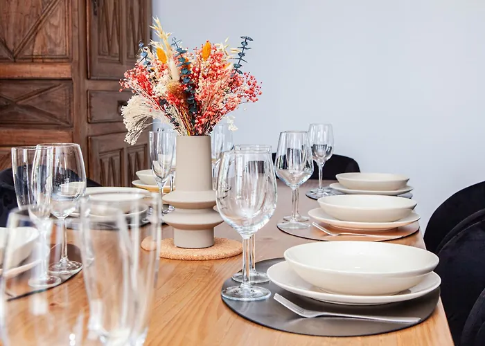 Jolie M'home, Le Puy Du Fou, 15 Pers, 7 Ch, 5 Sde, 5 Wc Prázdninový dům Mauleon